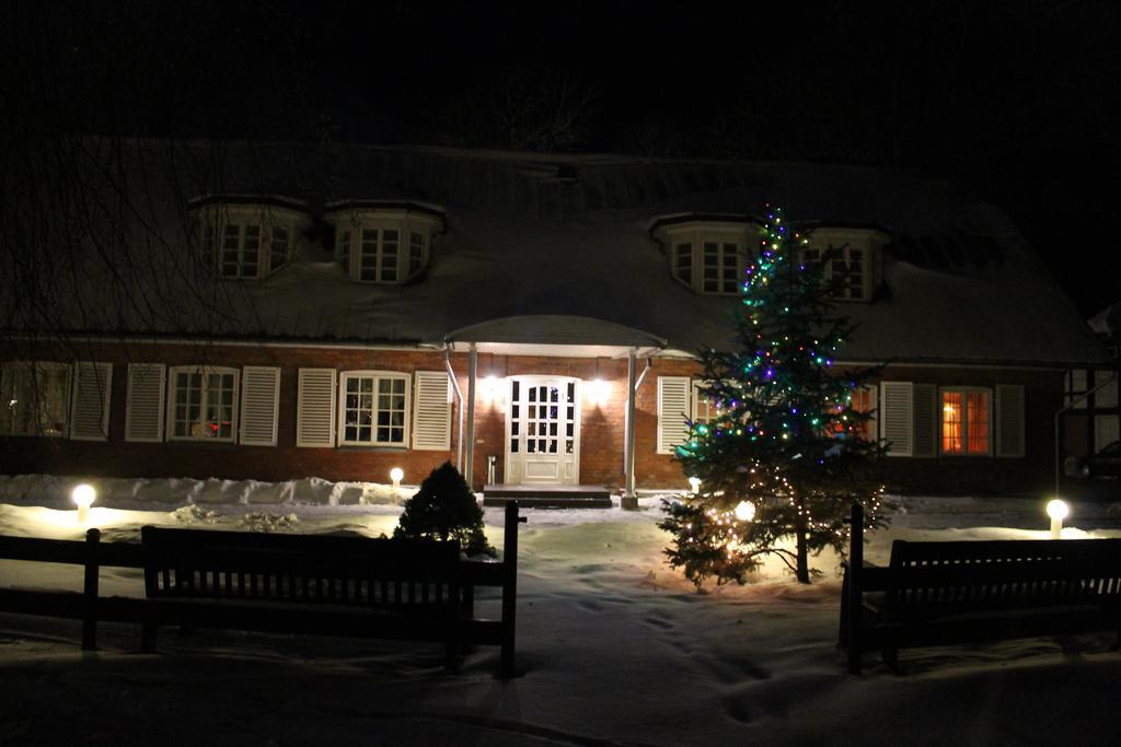 Guest House Nicava Bernāti エクステリア 写真